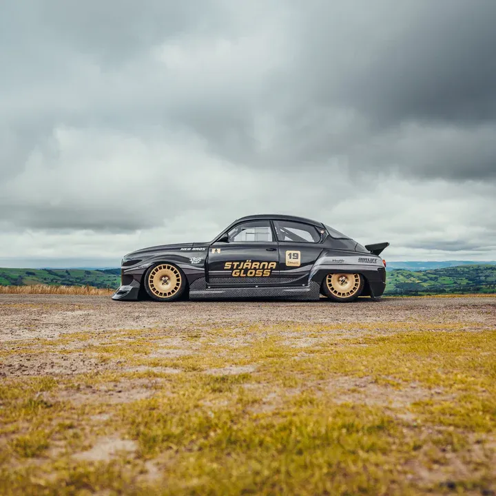 STJÄRNAGLOSS – Saab96- Keyring - Afbeelding 2